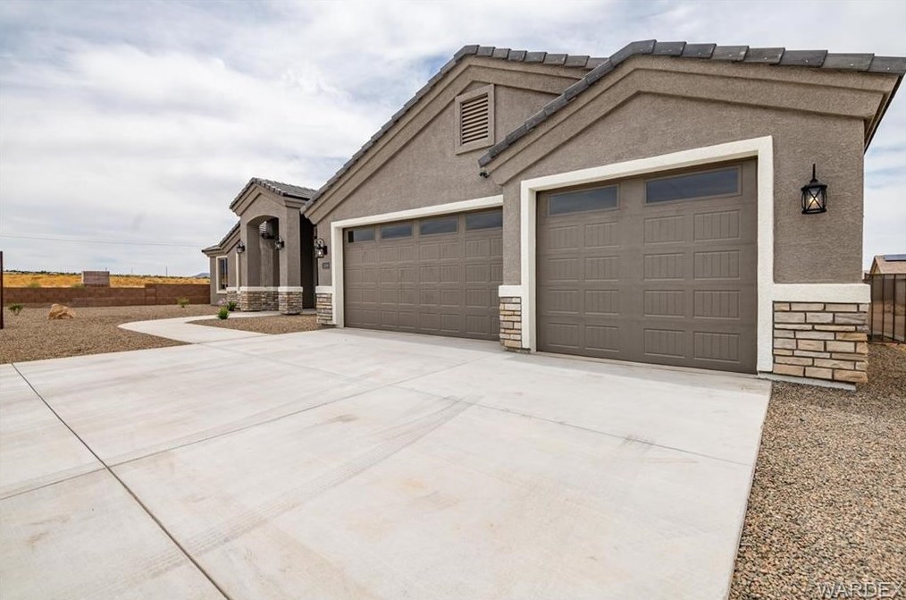 3287 Roma Rd, Kingman AZ 86401 exterior