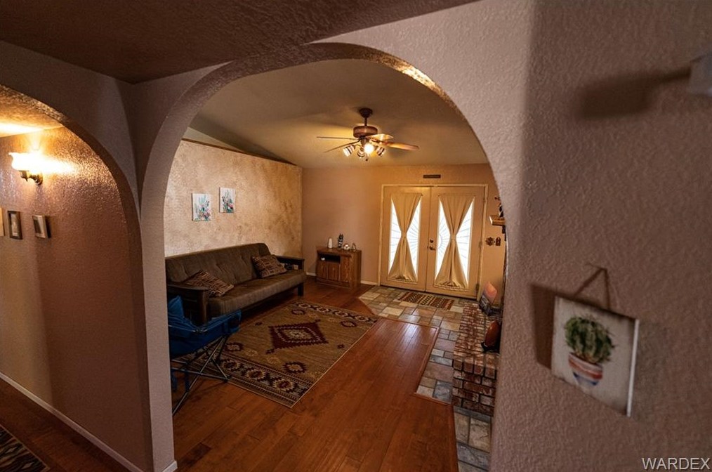 4893 Scotty Dr, Kingman AZ 86409-9002 exterior