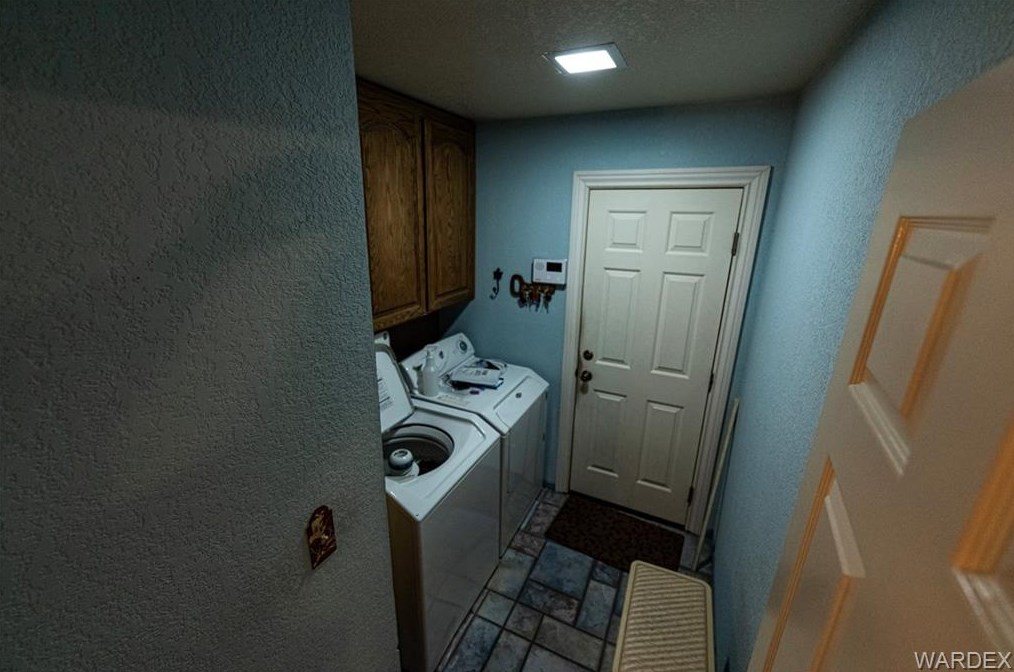 4893 Scotty Dr, Kingman AZ 86409-9002 exterior