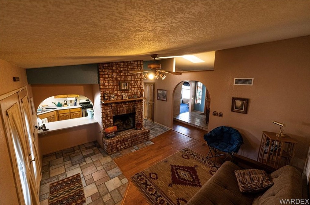 4893 Scotty Dr, Kingman AZ 86409-9002 exterior