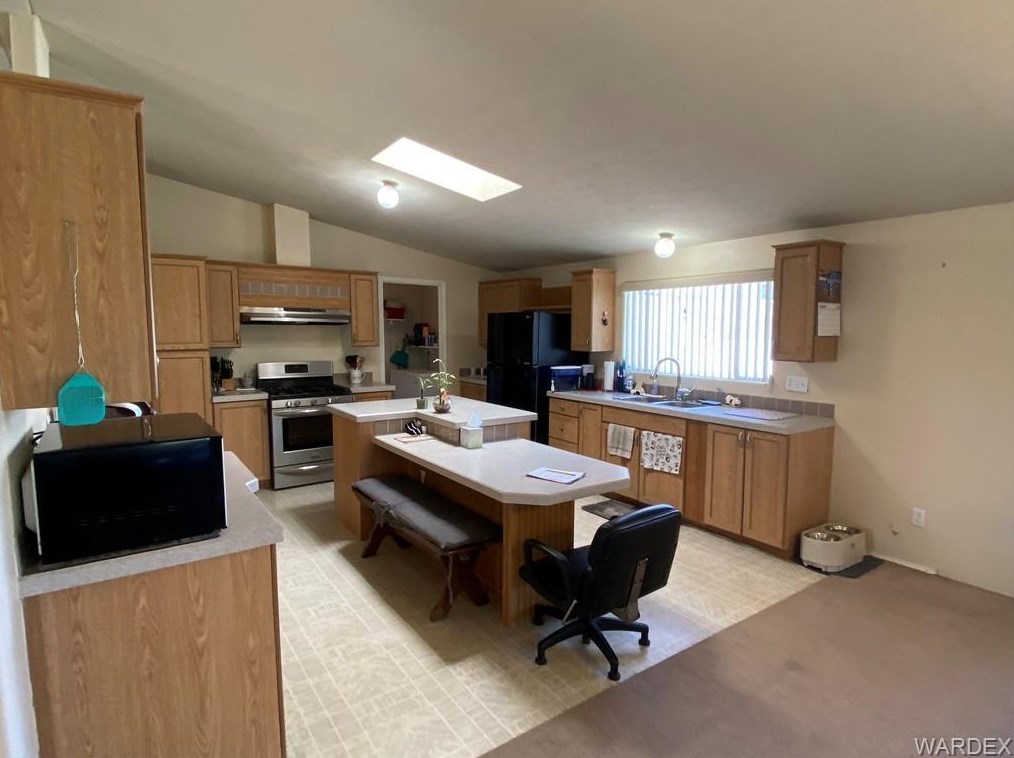 1945 Northfield Ave, Kingman AZ 86409-0403 exterior