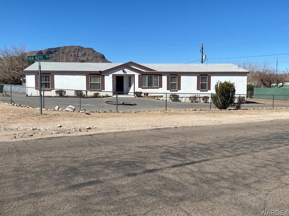1945 Northfield Ave, Kingman AZ 86409-0403 exterior