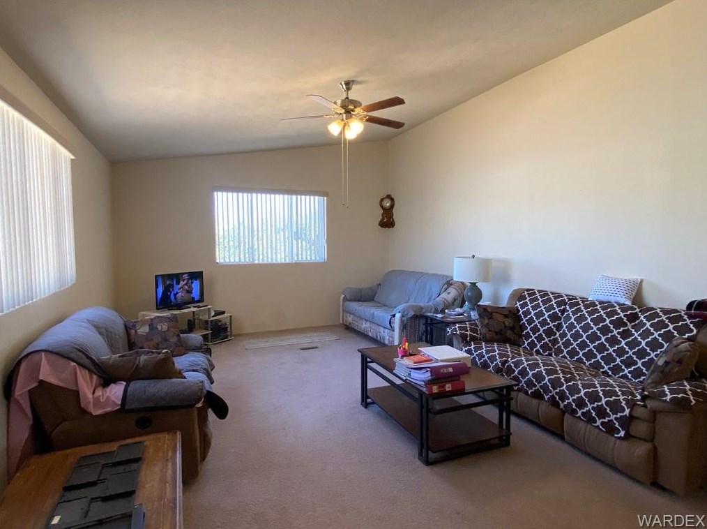 1945 Northfield Ave, Kingman AZ 86409-0403 exterior