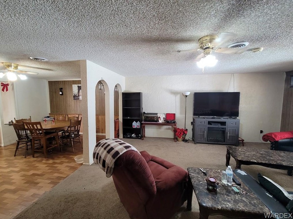 3865 Roosevelt St, Kingman AZ 86409-2673 exterior