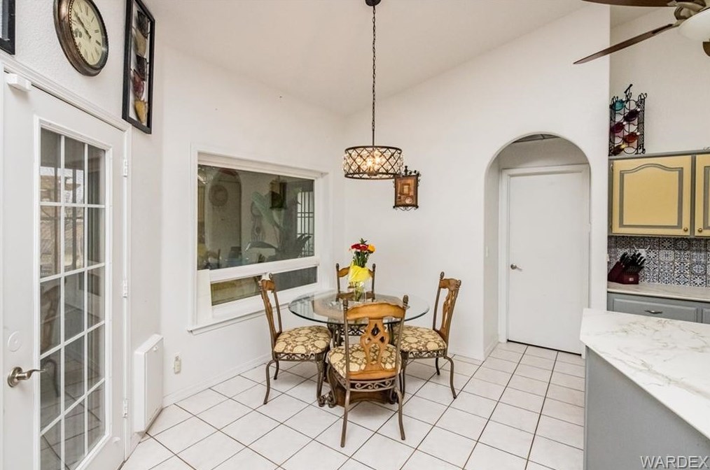 2591 Diamond Spur St, Kingman AZ 86401-7848 exterior