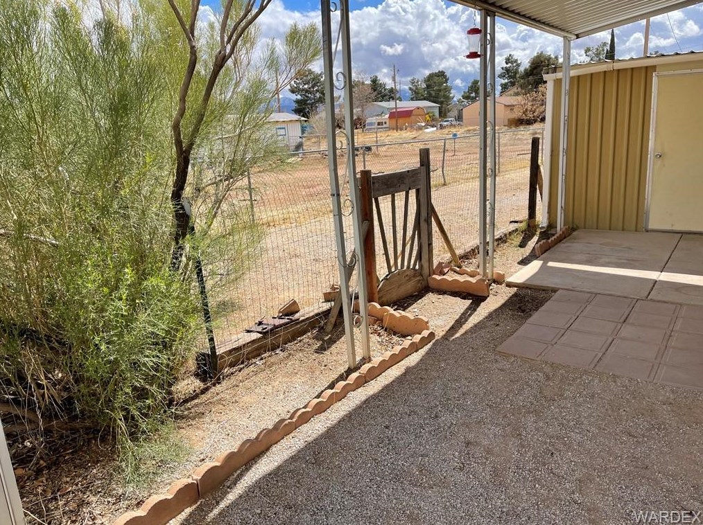 1550 Devlin Ave, Kingman AZ 86409-2207 exterior