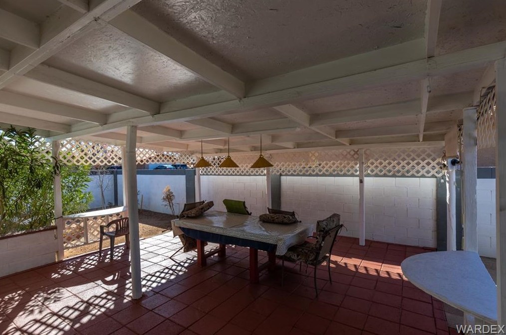 3585 Wl St, Kingman AZ 86409-3020 exterior