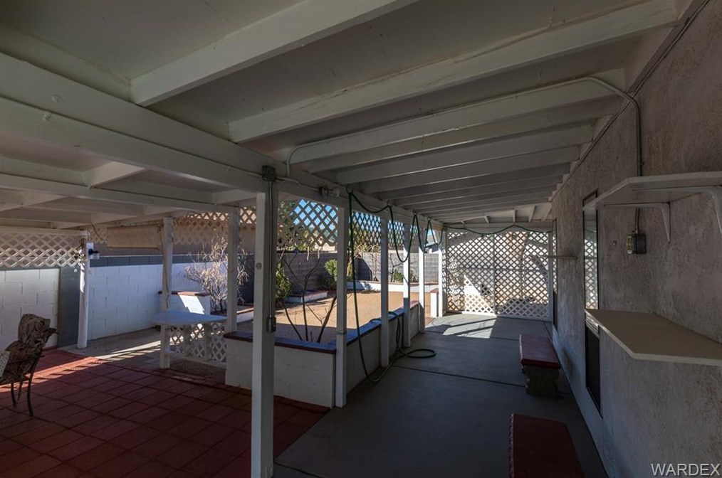 3585 Wl St, Kingman AZ 86409-3020 exterior