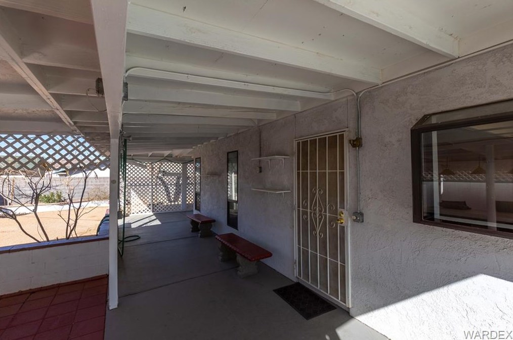 3585 Wl St, Kingman AZ 86409-3020 exterior