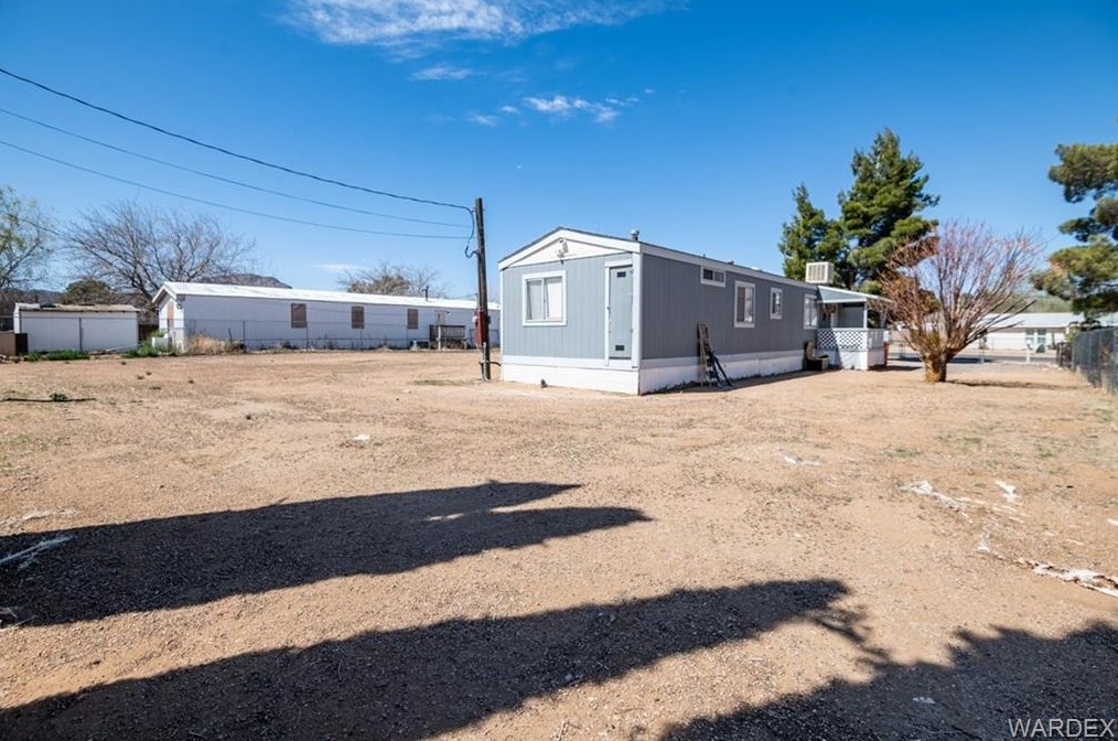 2930 Devlin Ave, Kingman AZ 86409-2207 exterior