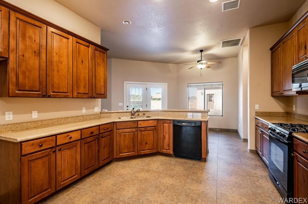 2905 Diamond Spur St, Kingman AZ 86401-7851 exterior