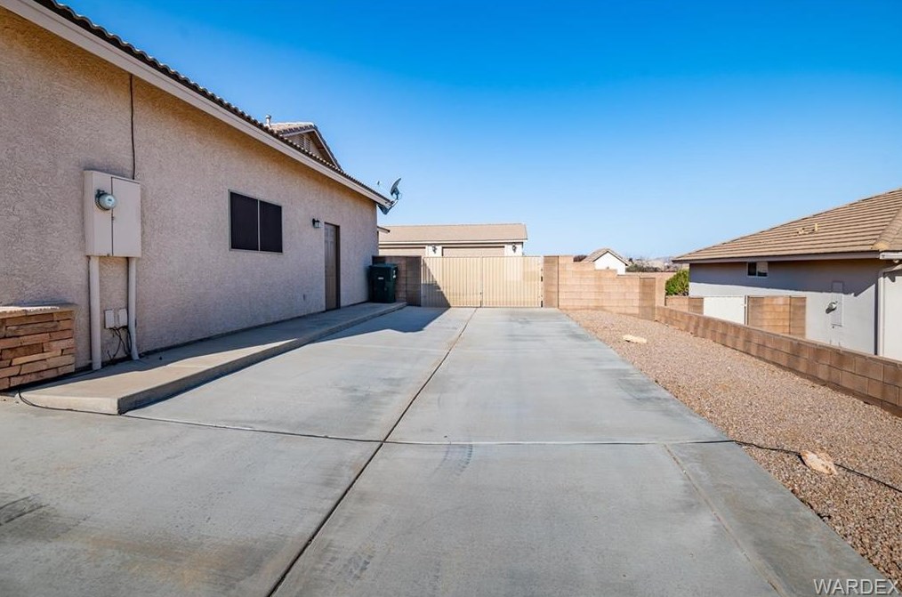 2905 Diamond Spur St, Kingman AZ 86401-7851 exterior