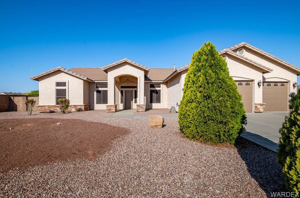 2905 Diamond Spur St, Kingman AZ 86401-7851 exterior