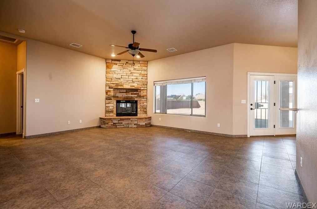 2905 Diamond Spur St, Kingman AZ 86401-7851 exterior