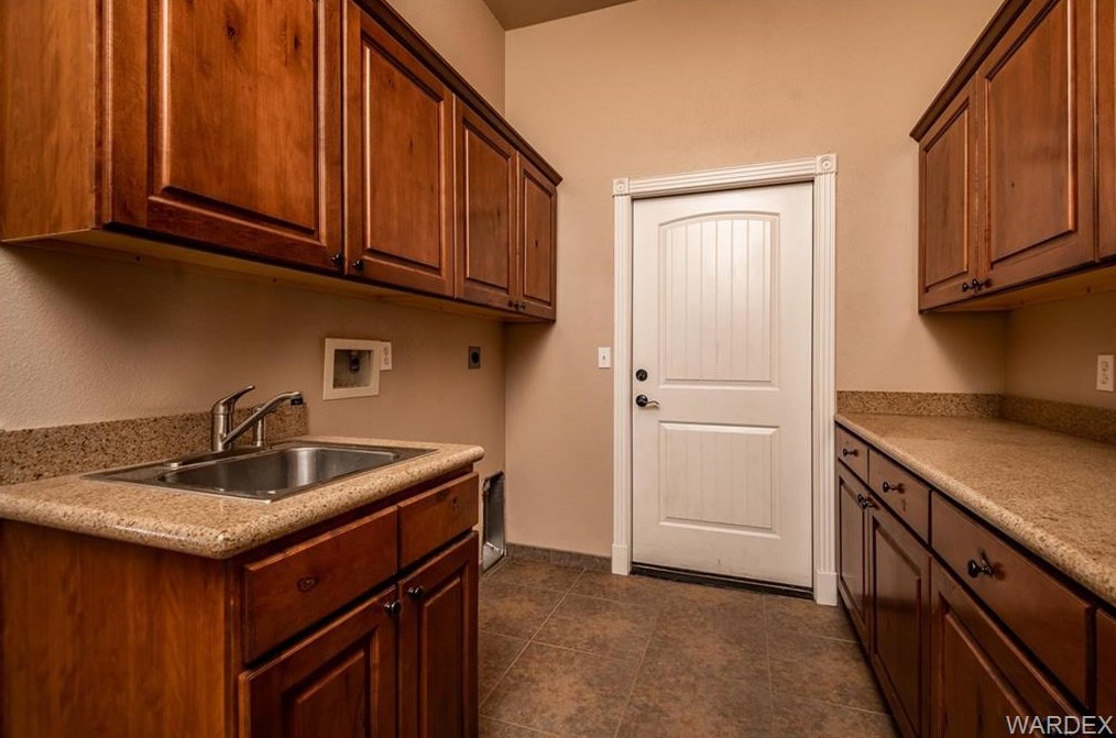 2905 Diamond Spur St, Kingman AZ 86401-7851 exterior