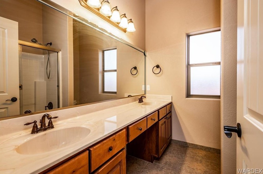 2905 Diamond Spur St, Kingman AZ 86401-7851 exterior