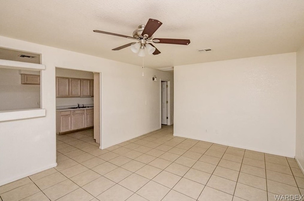 2890 Alpha St, Kingman AZ 86401-5380 exterior