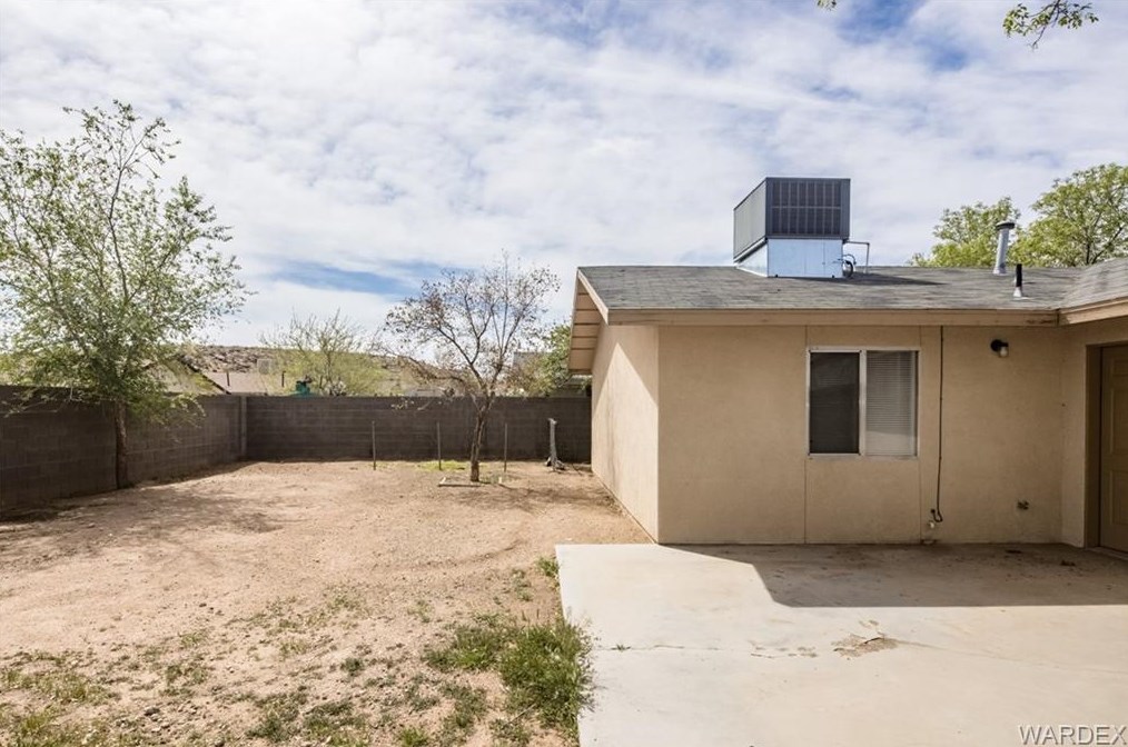 2890 Alpha St, Kingman AZ 86401-5380 exterior