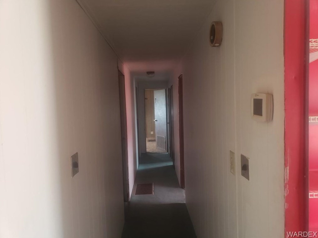 2570 Devlin Ave, Kingman AZ 86409-2208 exterior