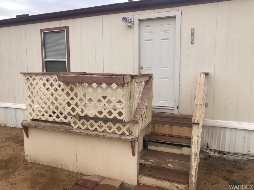 2805 Devlin Ave, Kingman AZ 86409-2208 exterior
