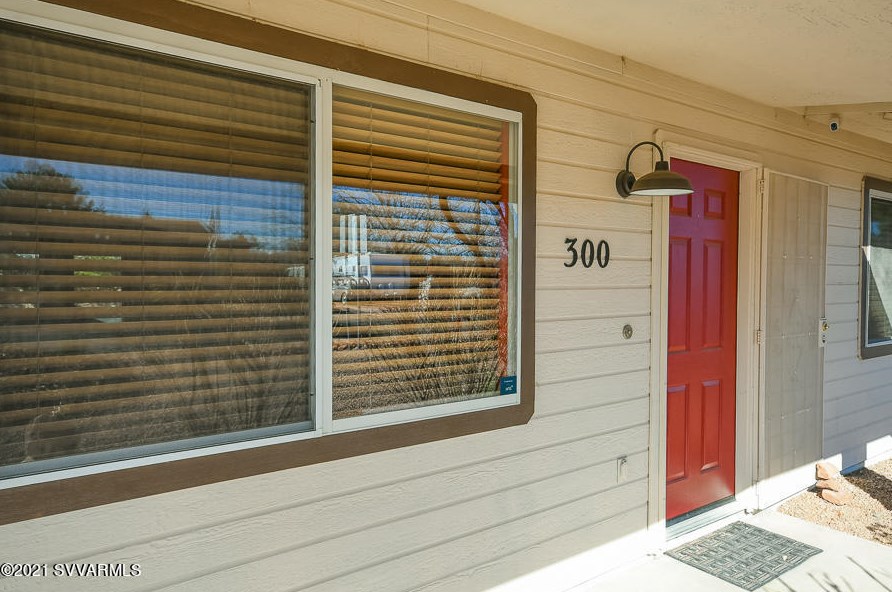 300 Whipple Dr, Cottonwood AZ  86326-4345 exterior