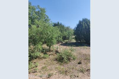 4660 Oswego - Photo 1