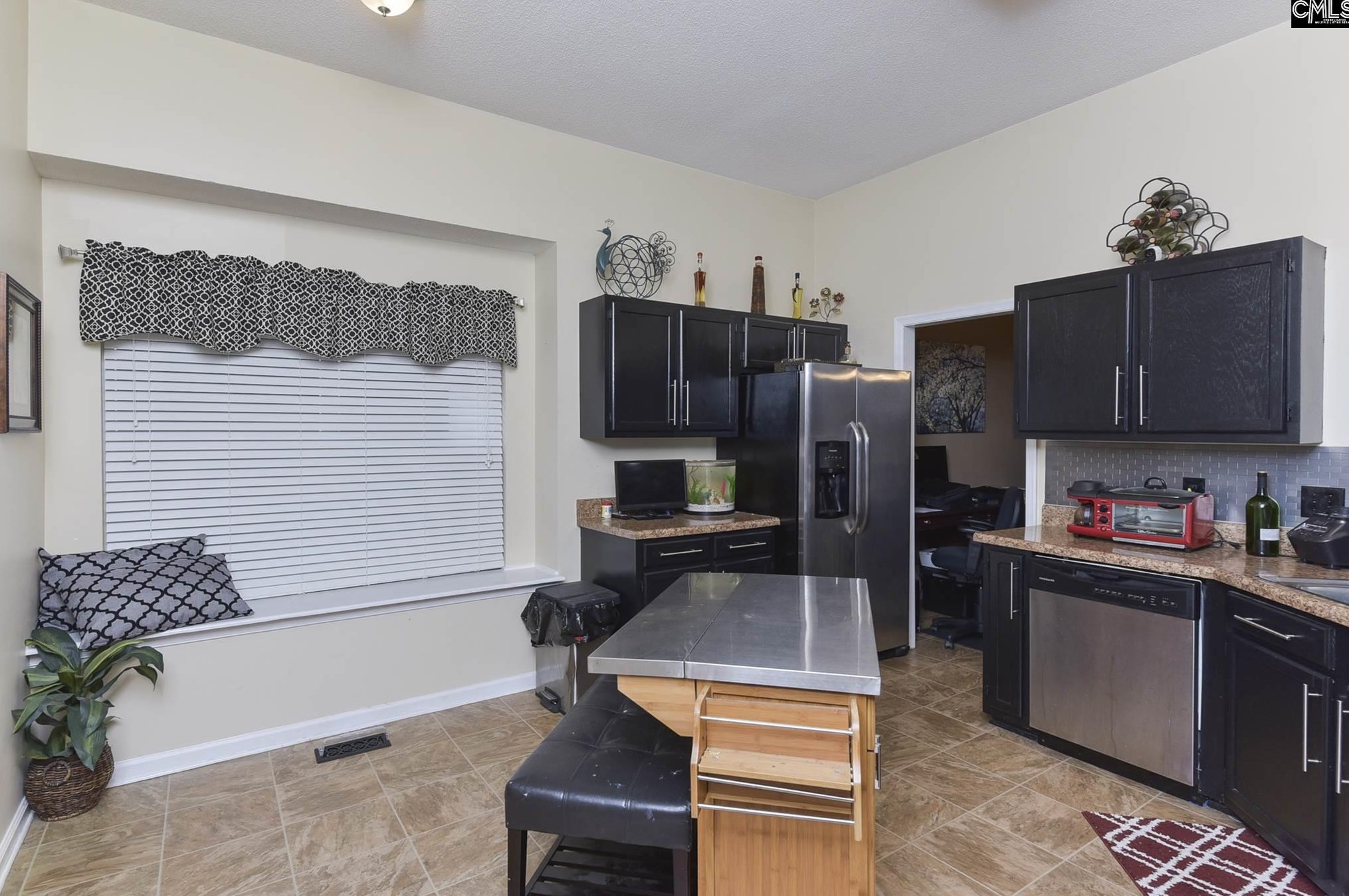 160 Chippenham Cir, Columbia SC 29210-3843 exterior