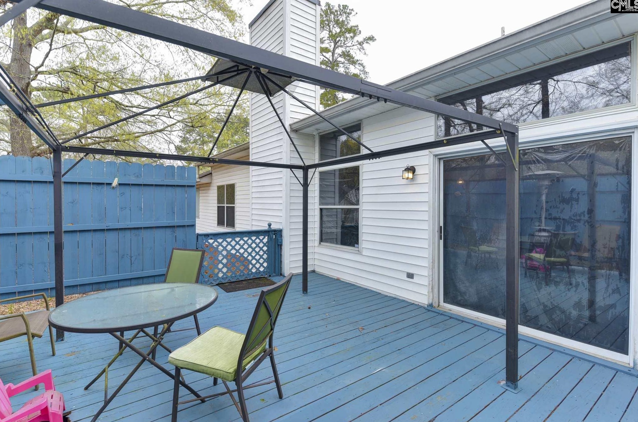 160 Chippenham Cir, Columbia SC 29210-3843 exterior