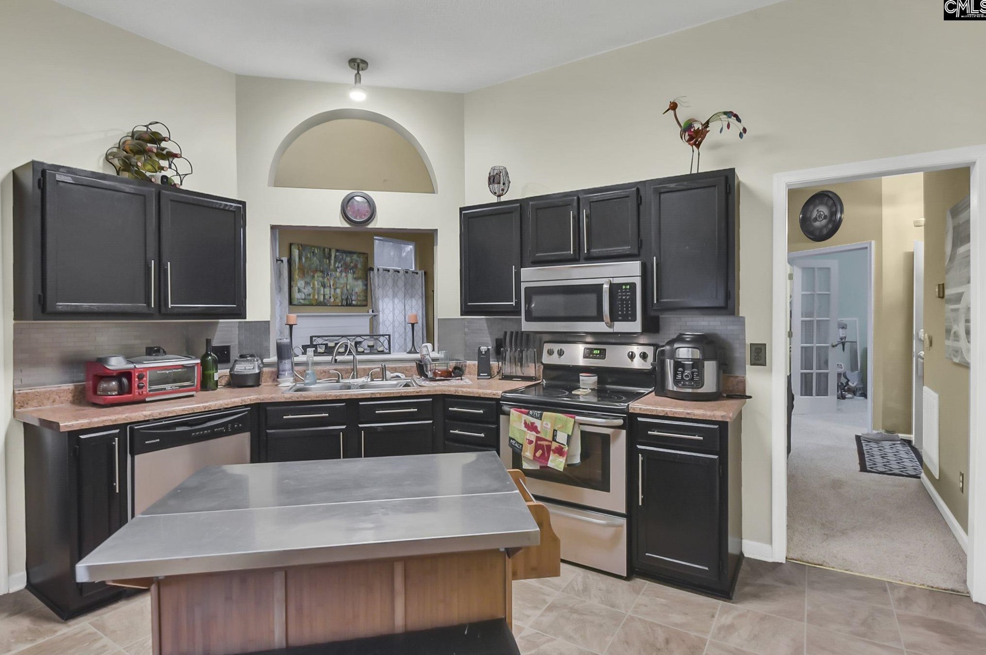 160 Chippenham Cir, Columbia SC 29210-3843 exterior