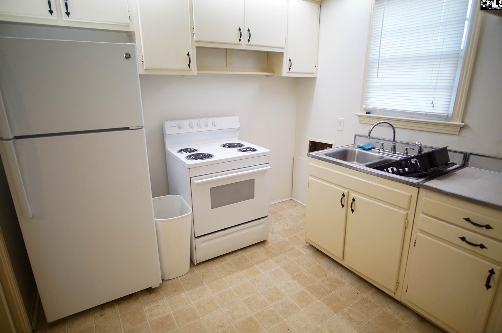 1616 Heyward St, Columbia SC  29205-3203 exterior