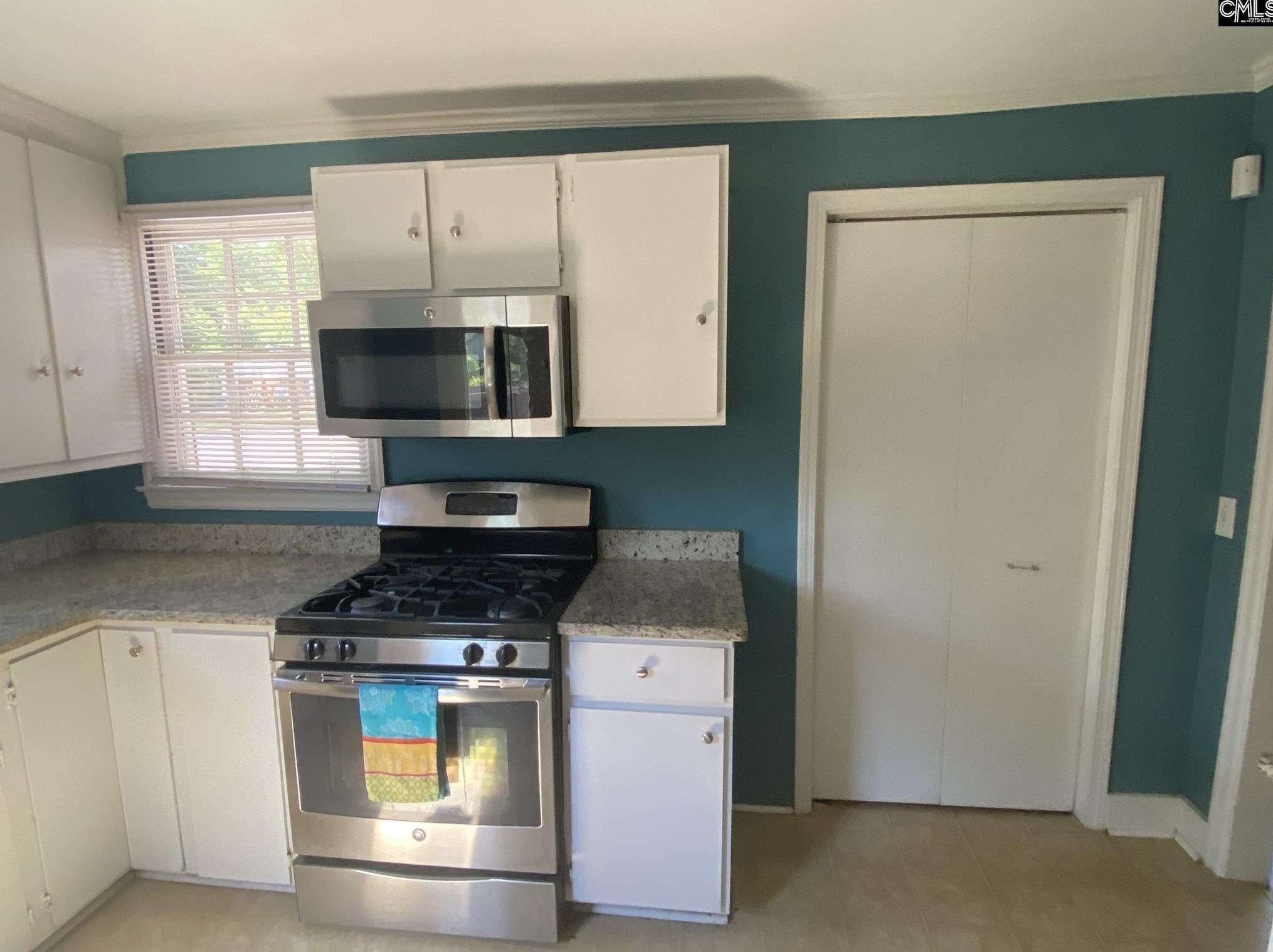 646 Holly St, Columbia SC  29205-2514 exterior