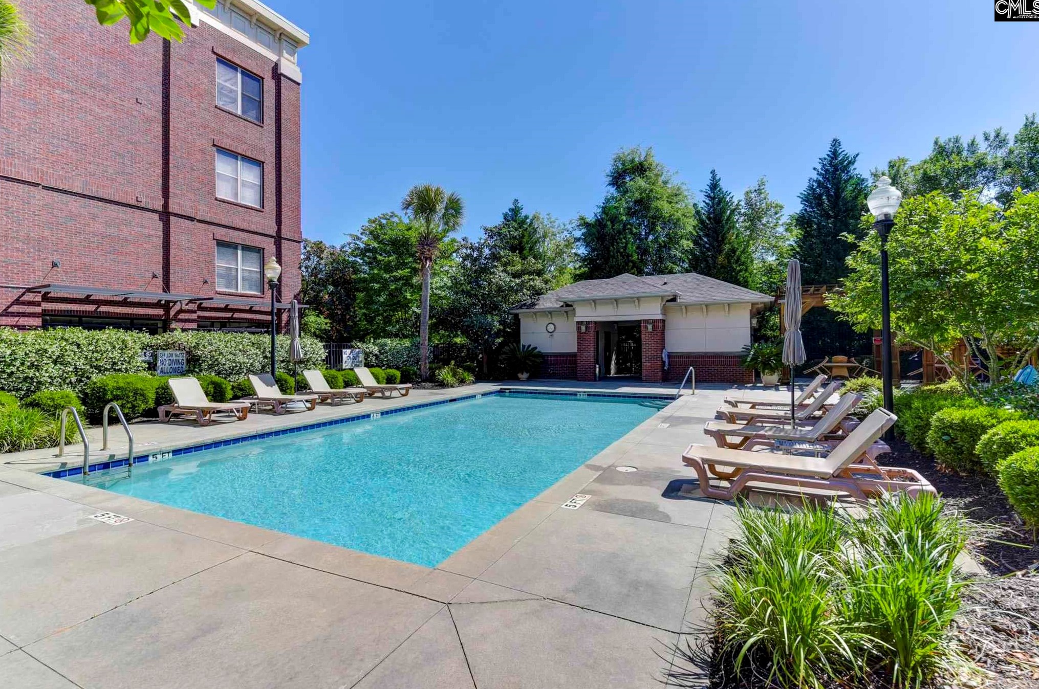 1324 Pulaski St, Columbia SC 29201-3082 exterior