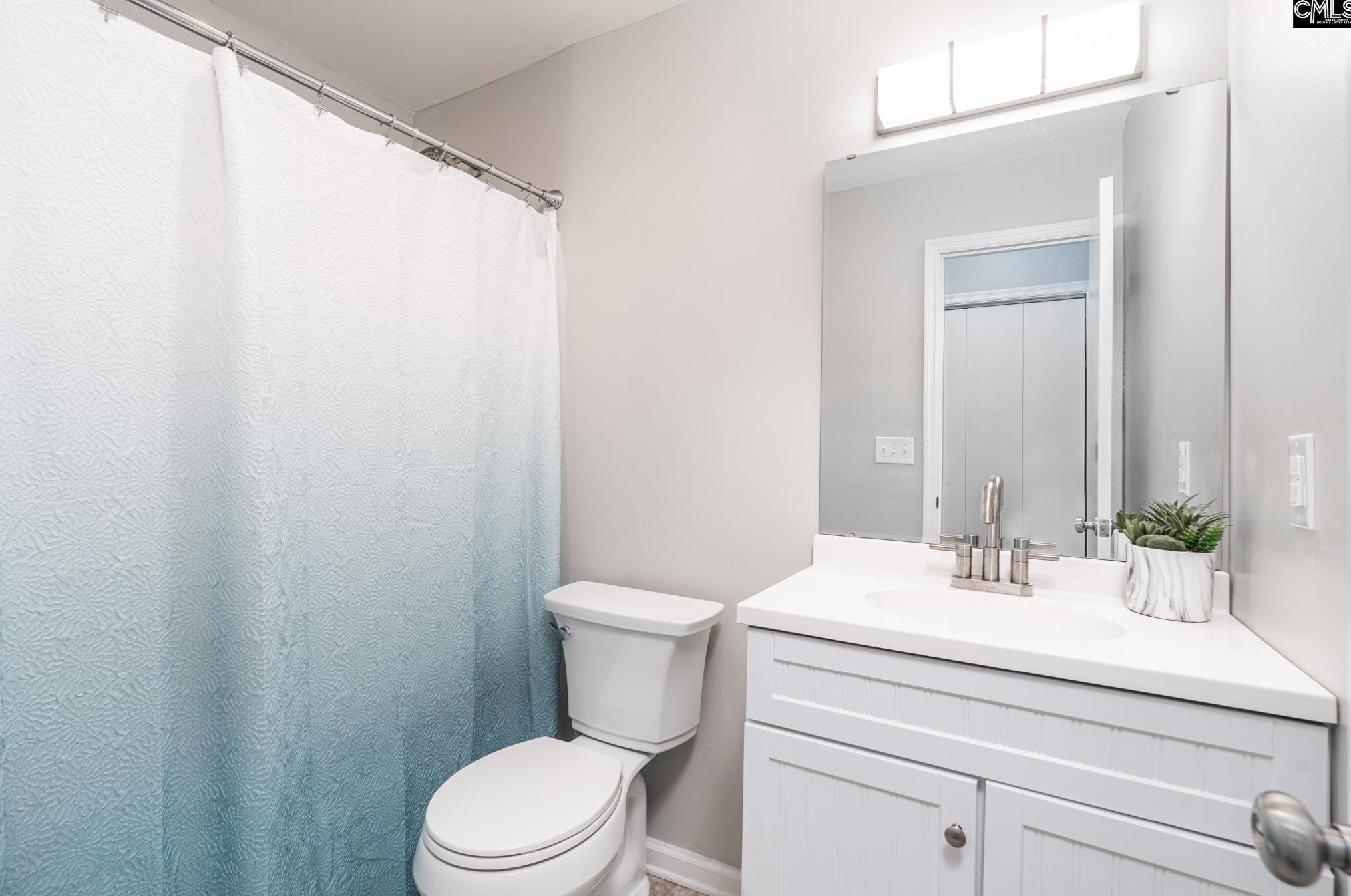 104 Anna B Ln, Irmo SC  29063-8523 exterior