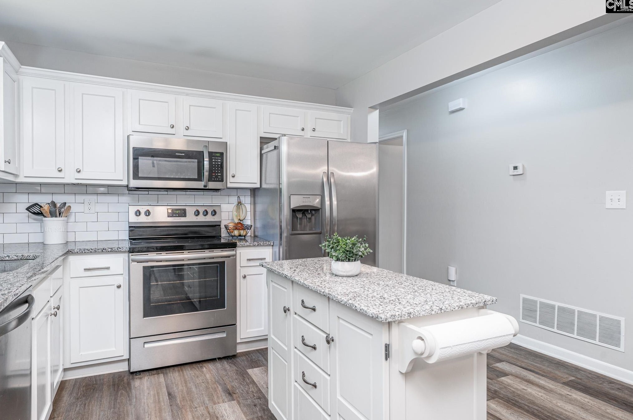 104 Anna B Ln, Irmo SC  29063-8523 exterior