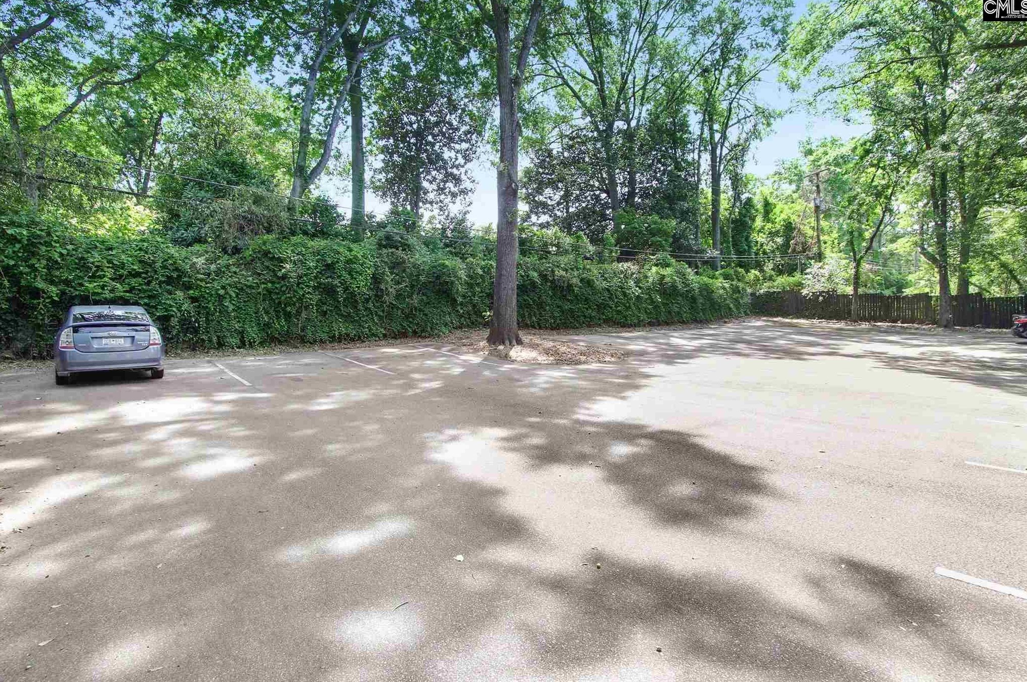 404 Waccamaw Ave, Columbia SC 29205-3747 exterior