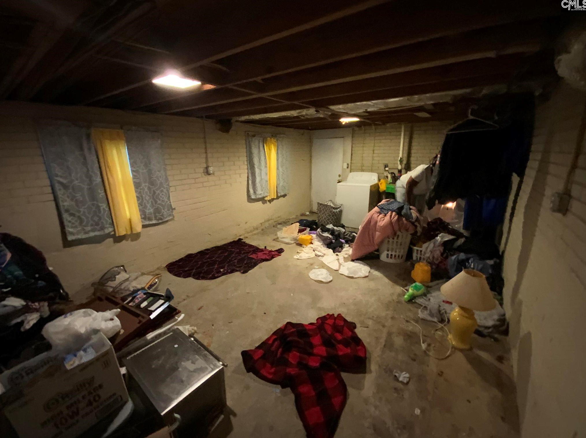 3811 Barwick St, Columbia SC 29205-4111 exterior