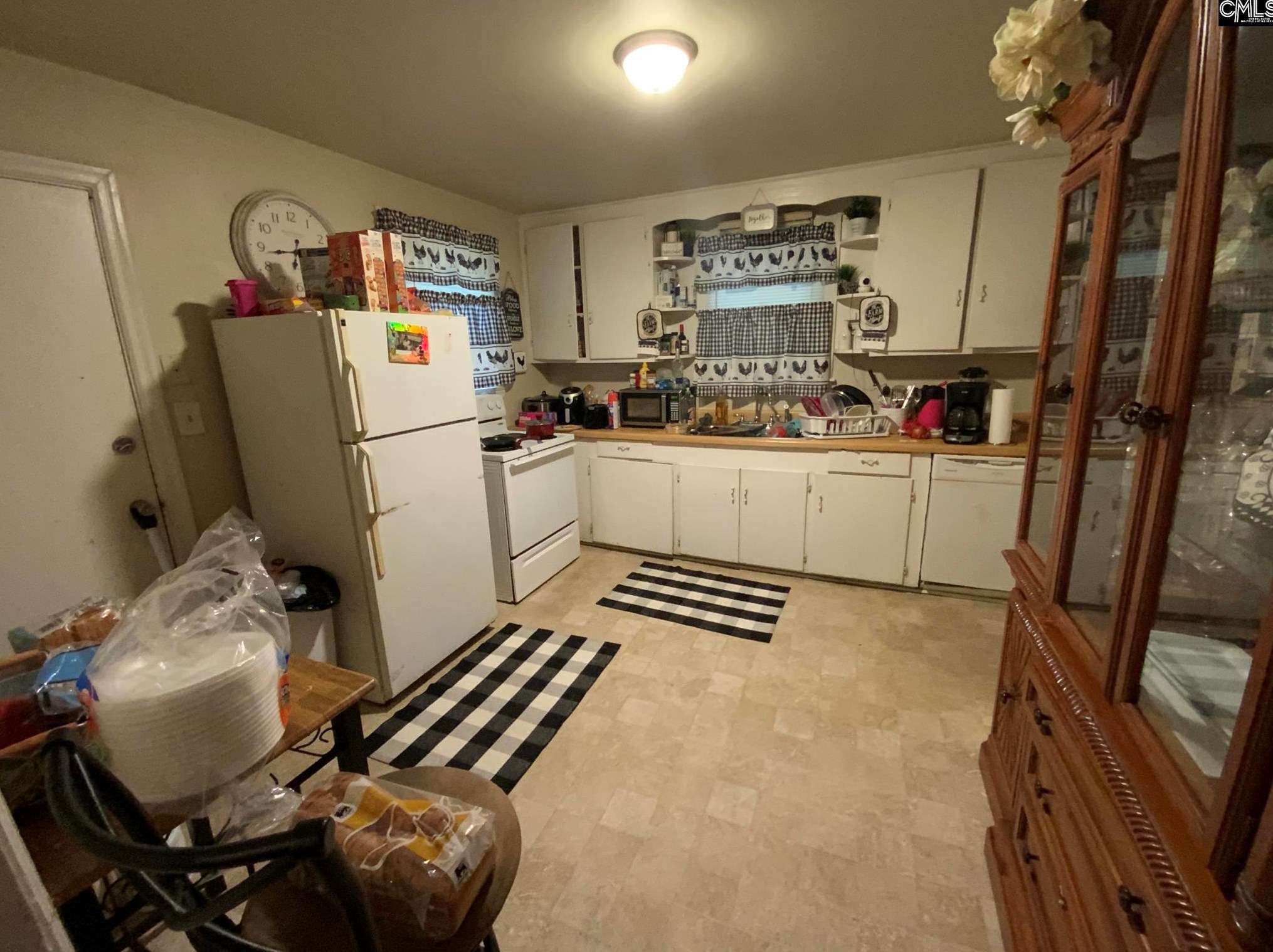 3811 Barwick St, Columbia SC 29205-4111 exterior