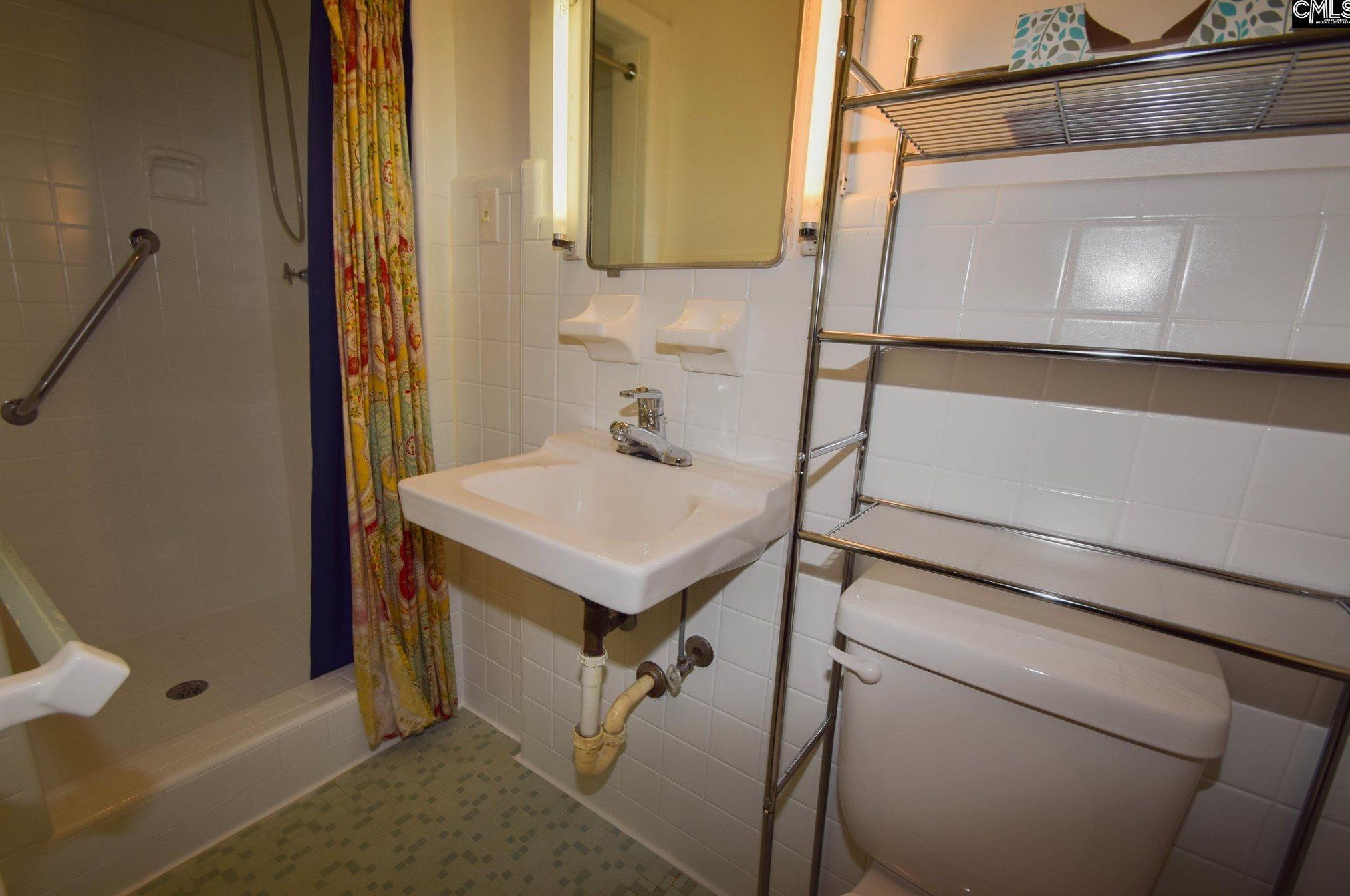 1519 Marley Dr, Columbia SC 29210-6715 exterior