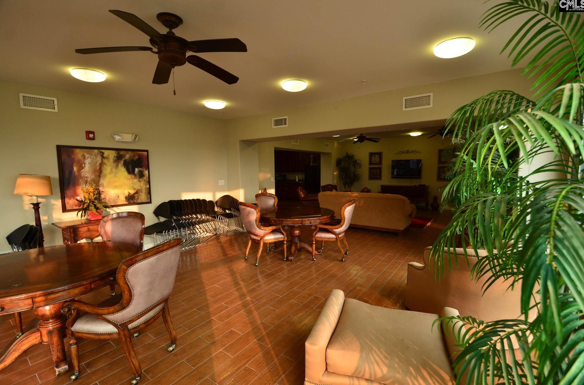 1085 Shop Rd, Columbia SC  29201-4769 exterior