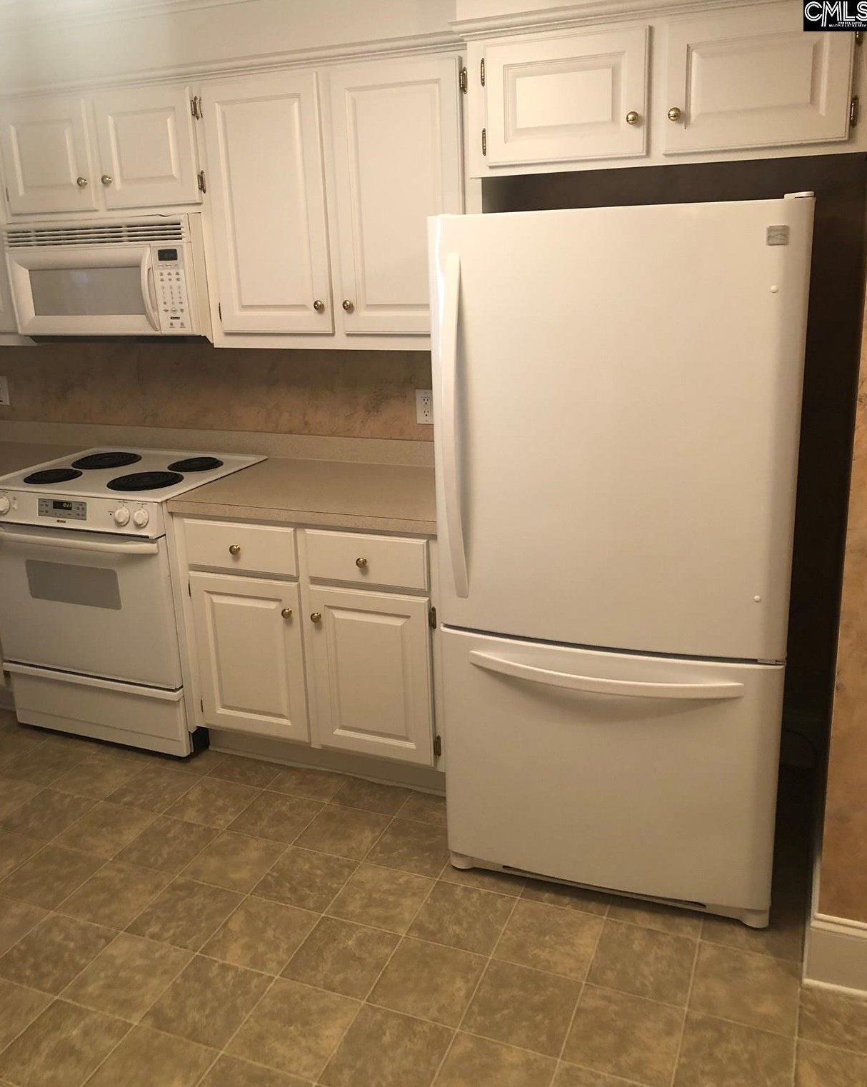 13 Barony Place Cir, Columbia SC  29229-7700 exterior