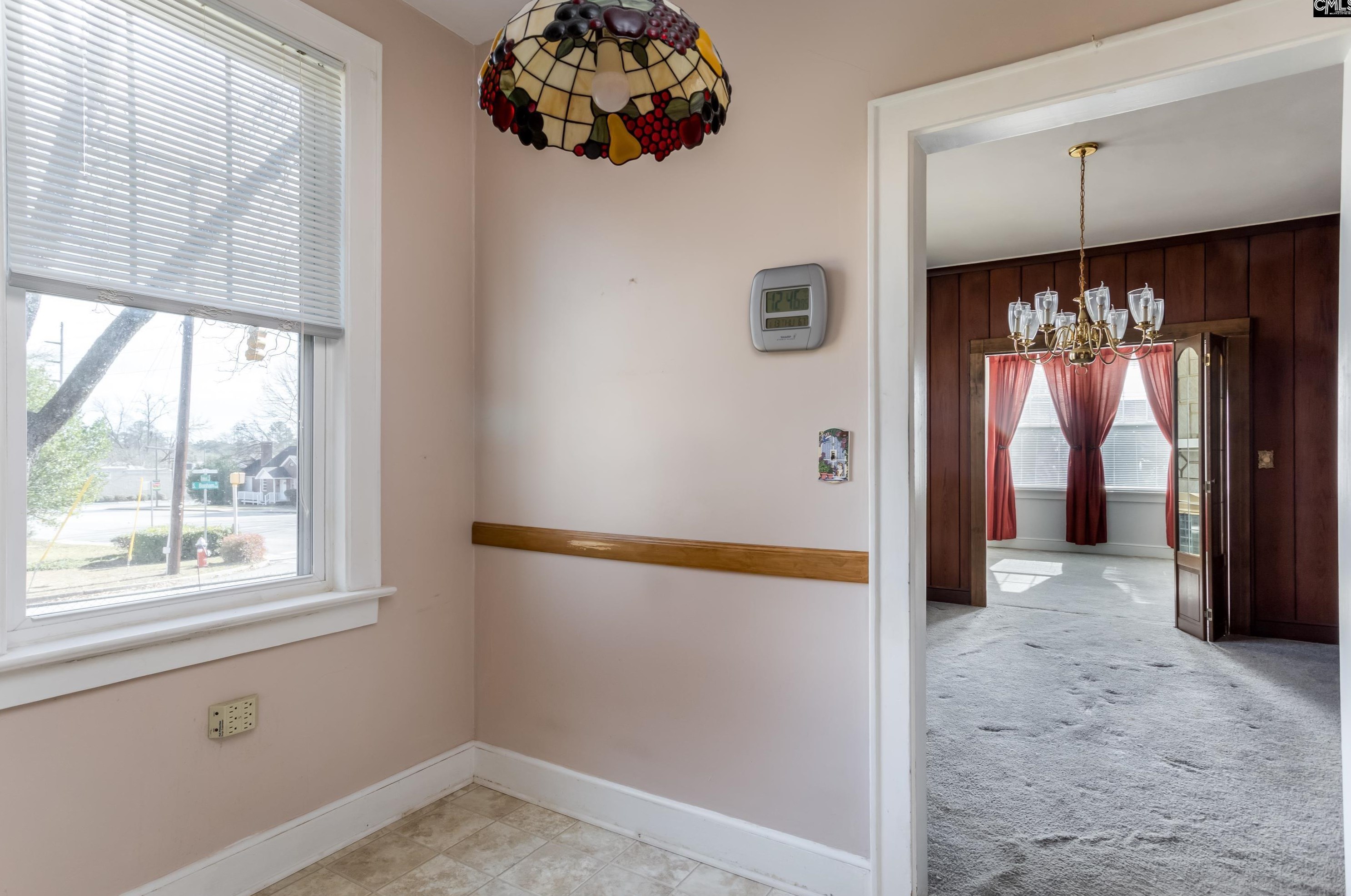 3515 Rosewood Dr, Columbia SC 29205-3448 exterior