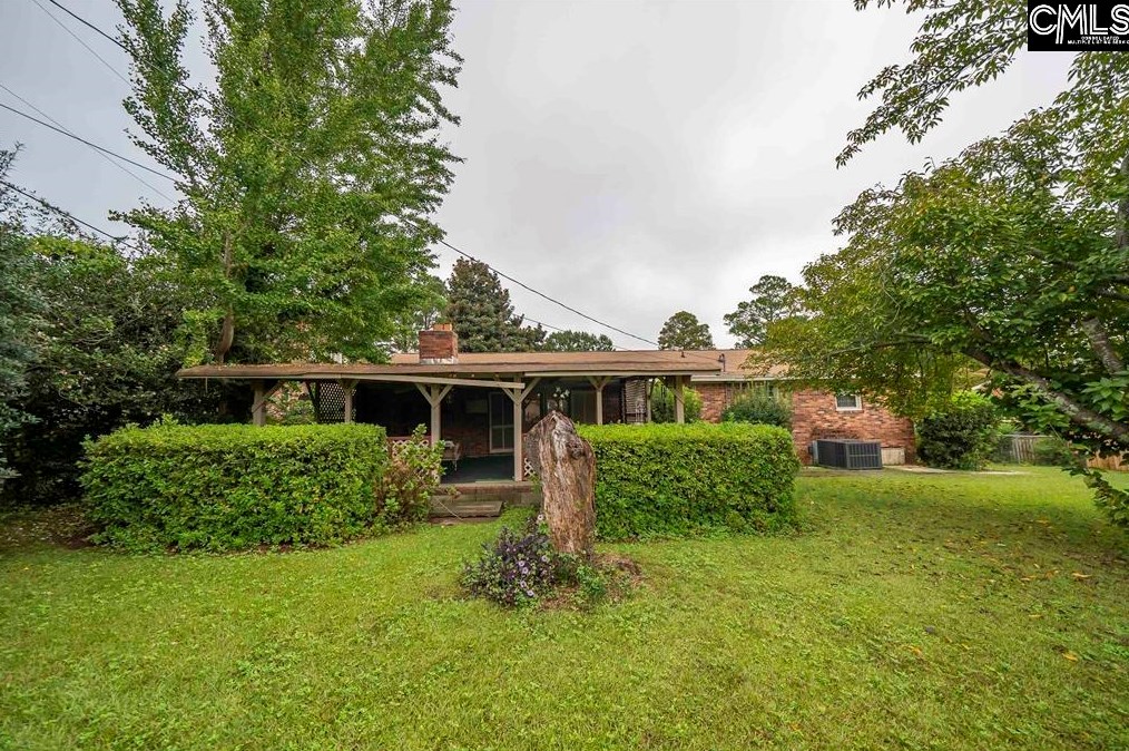 513 Knollwood Dr, Columbia SC  29209-2415 exterior