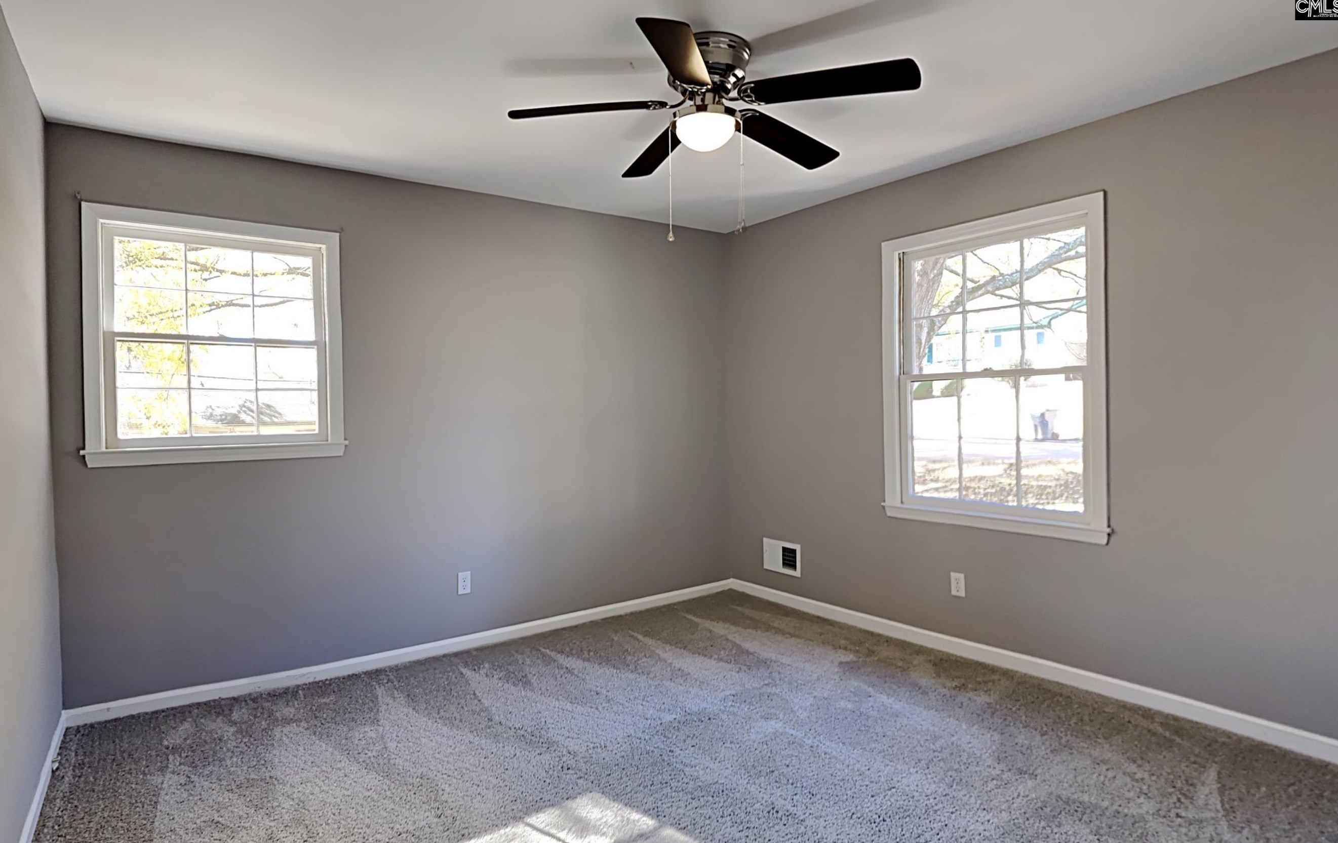 1421 Creekview Dr, Columbia SC  29212-1105 exterior