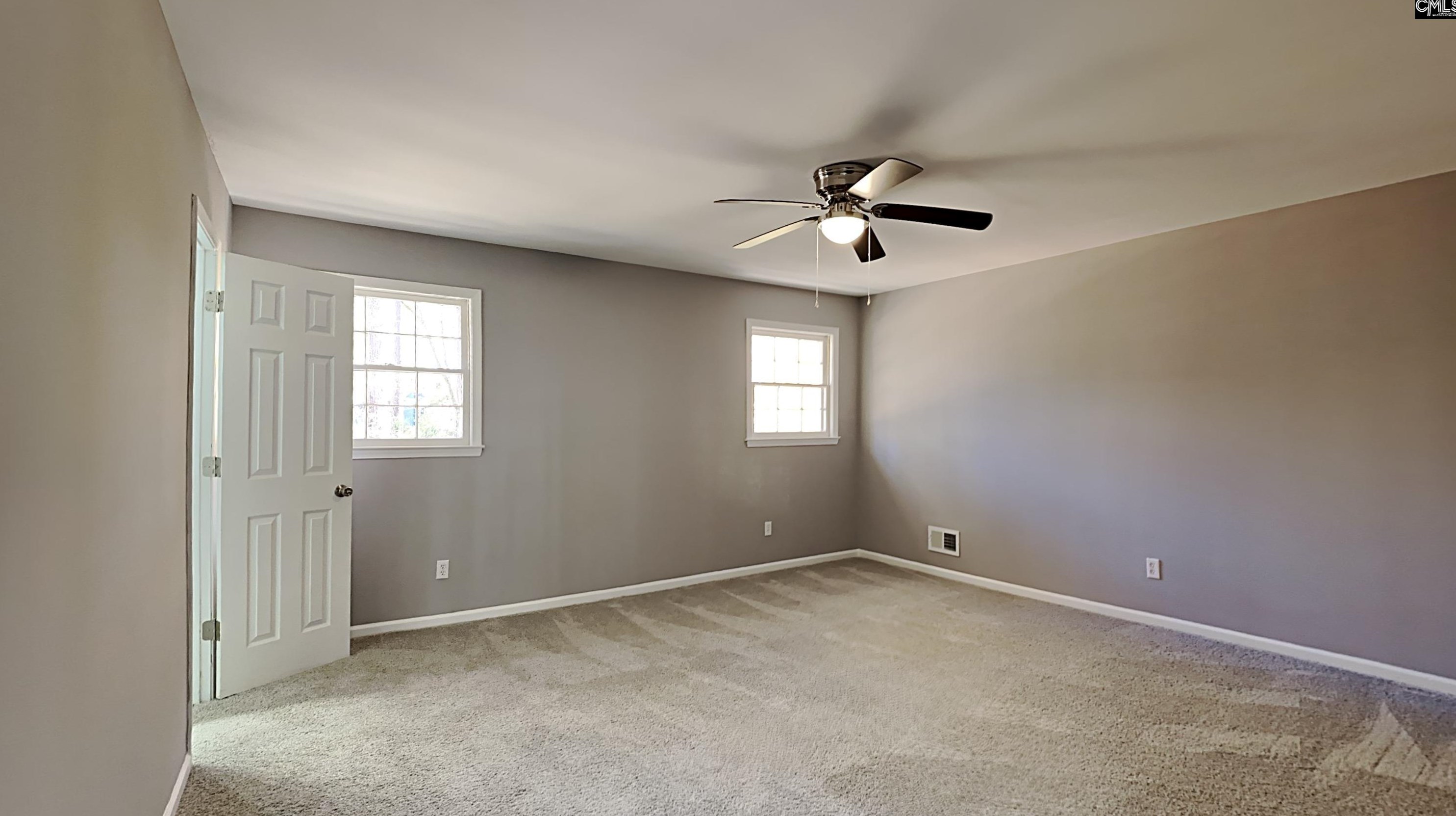 1421 Creekview Dr, Columbia SC  29212-1105 exterior