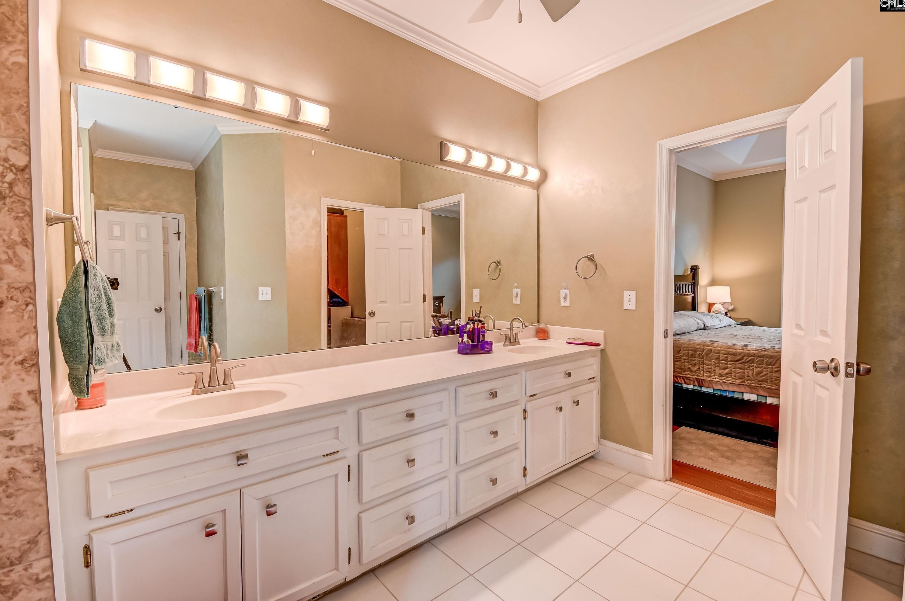 110 Woodsview Ln, Columbia SC  29223-8149 exterior