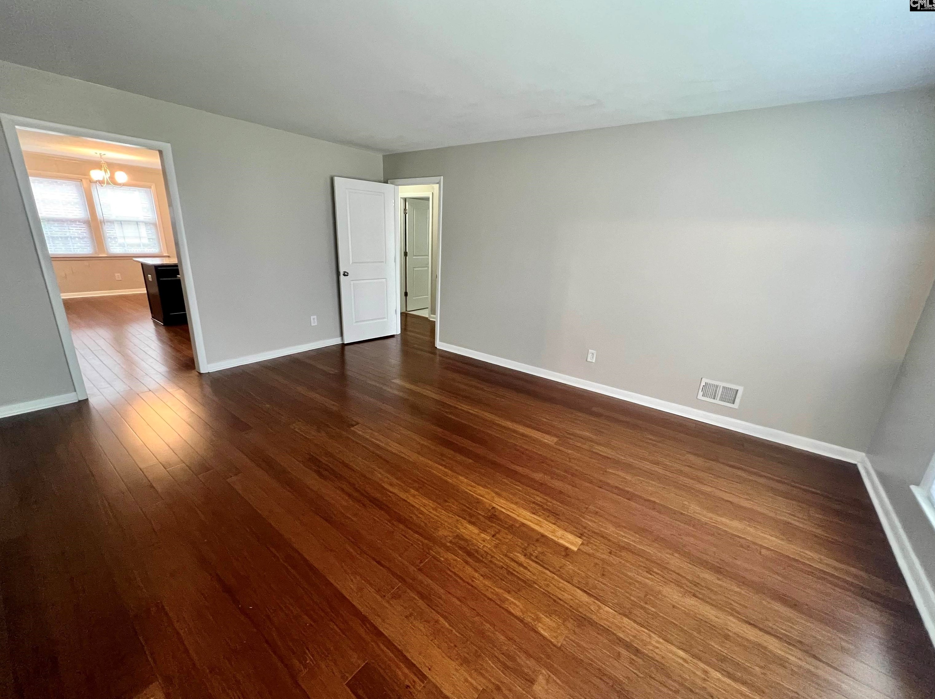 205 Saluda Ave, Columbia SC  29205-3324 exterior