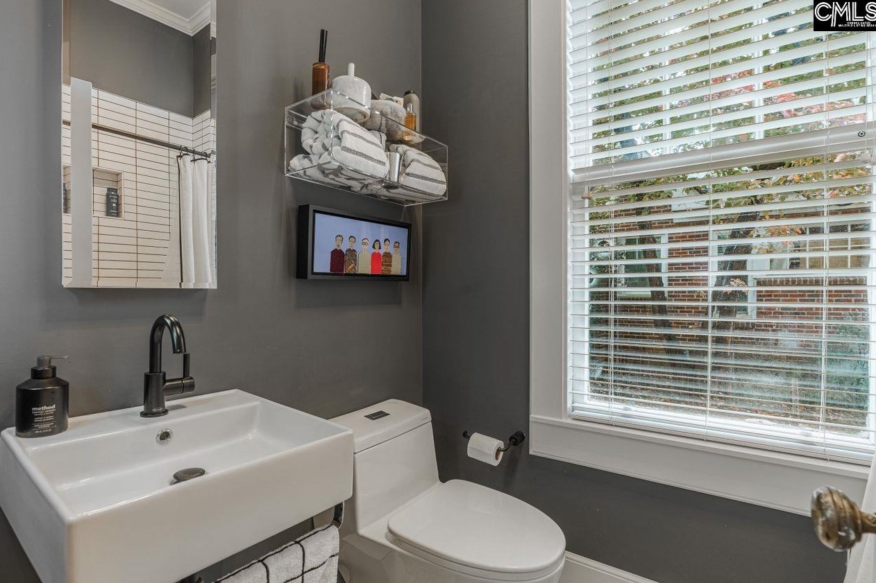 305 Waccamaw Ave, Columbia SC  29205-3335 exterior