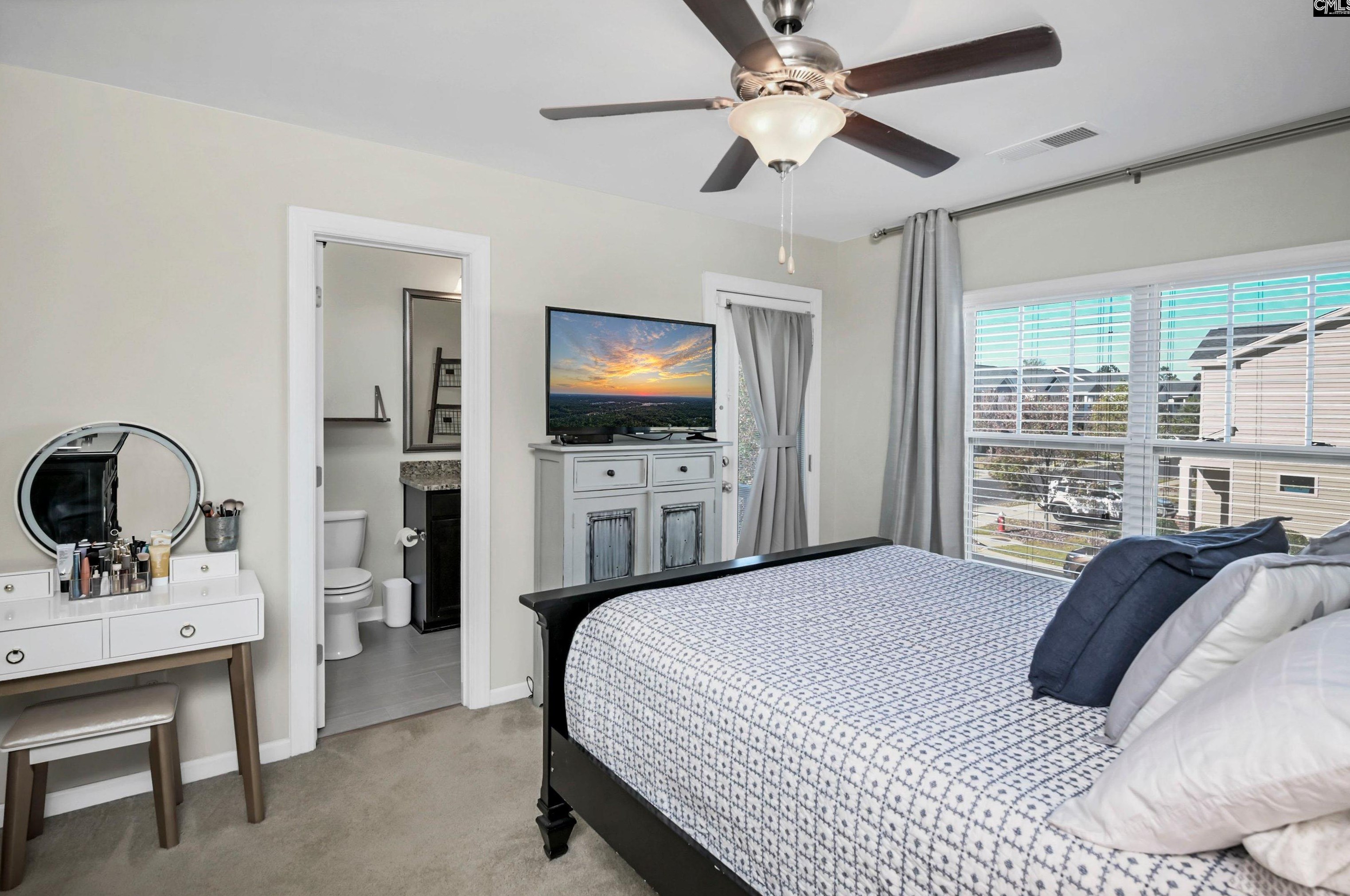 354 Forest Green Dr, Columbia SC 29209 exterior