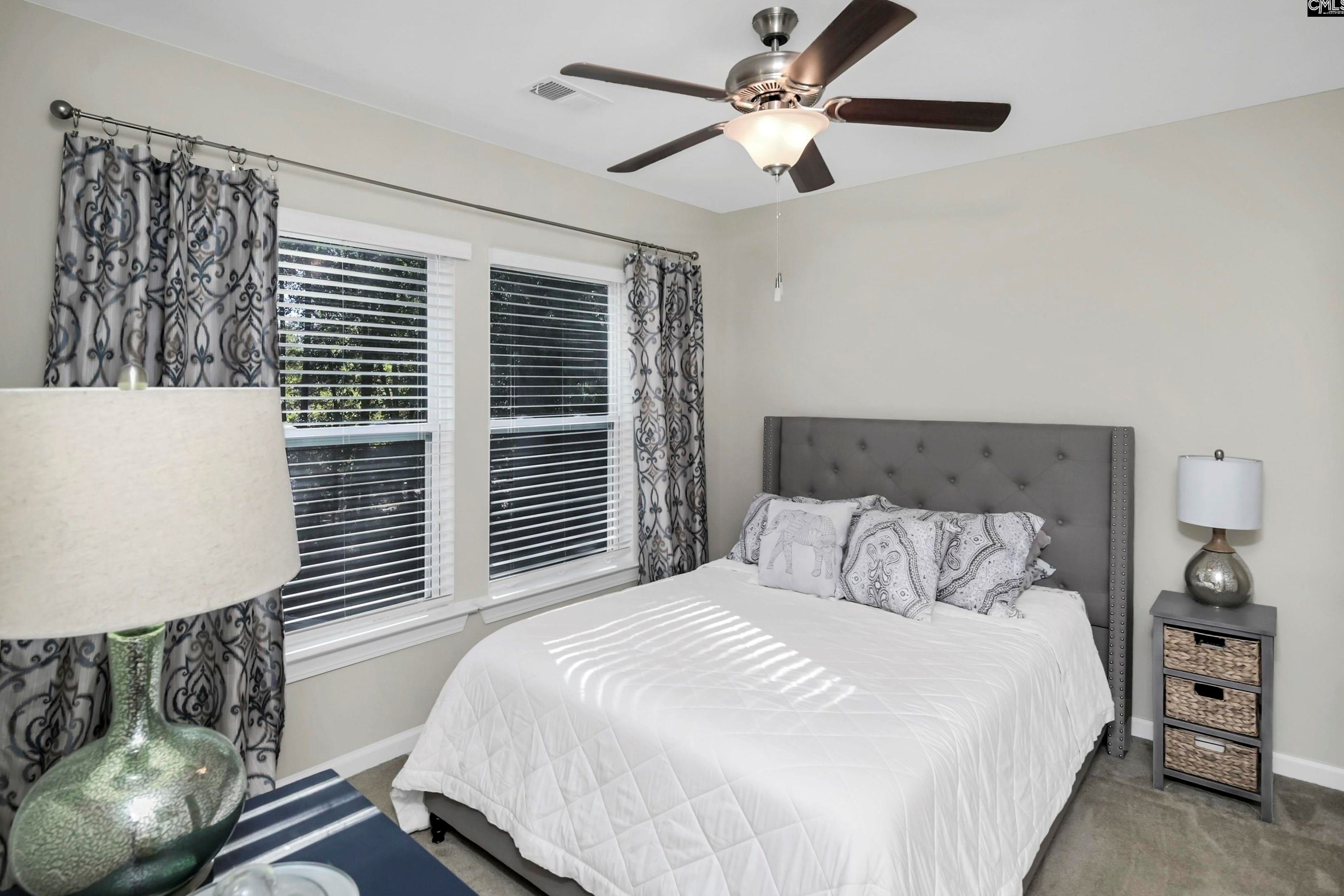 354 Forest Green Dr, Columbia SC 29209 exterior