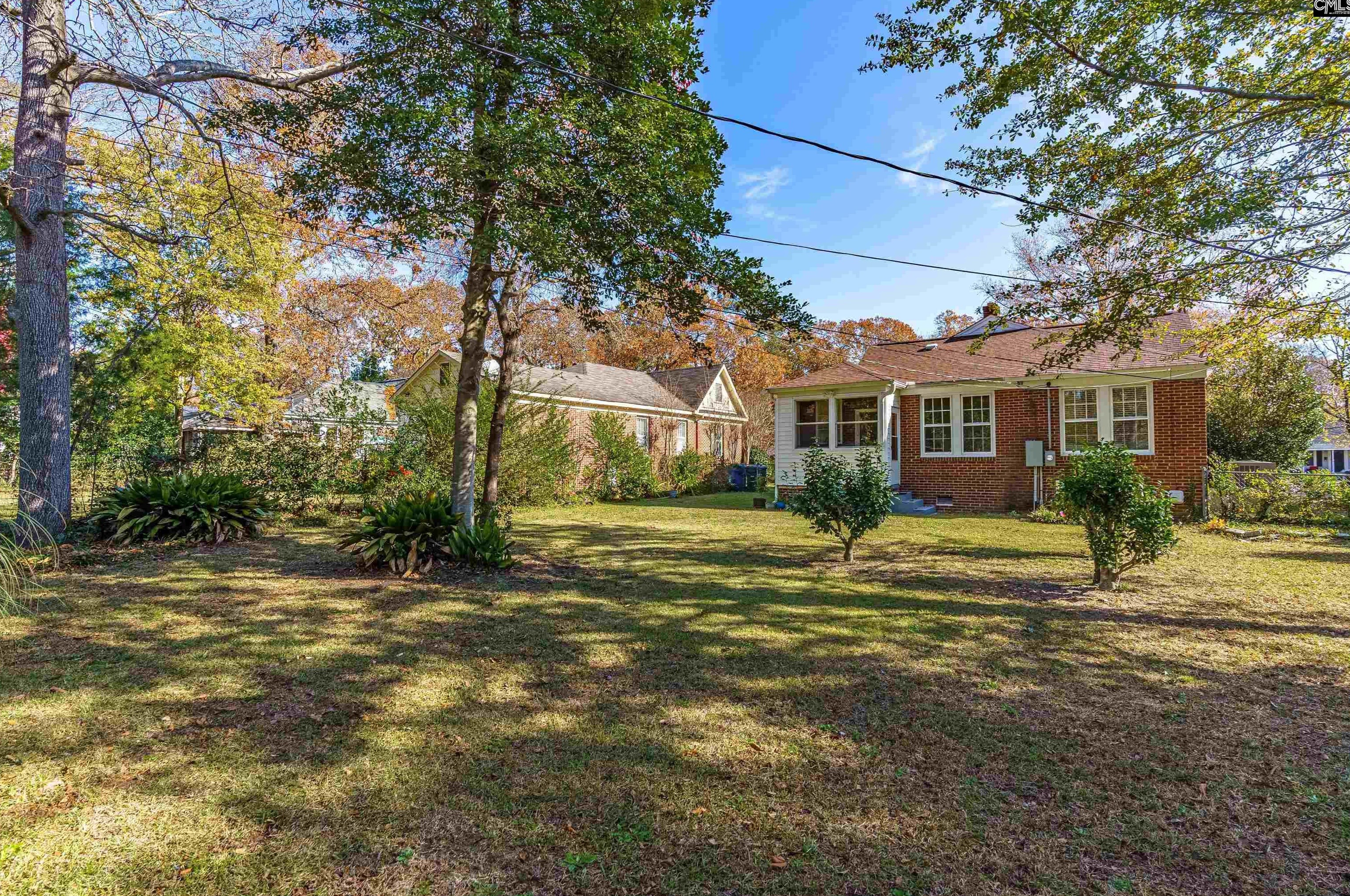 609 Dogwood St, Columbia SC  29205-3906 exterior